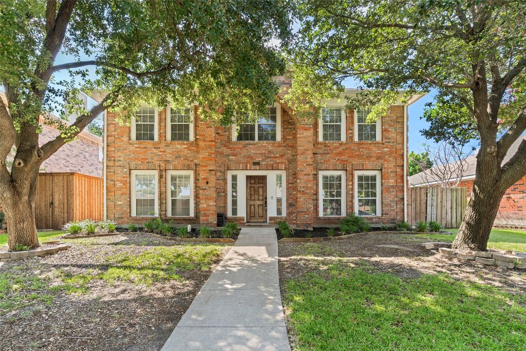 2522 Primrose Lane, Rowlett, TX 75089