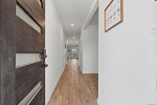 12217 Icon Rdg, San Antonio, TX 78253