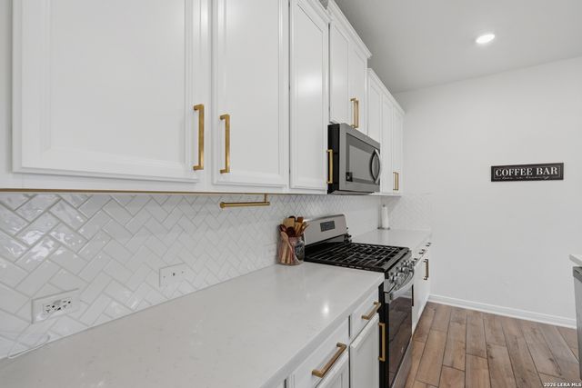 12217 Icon Rdg, San Antonio, TX 78253
