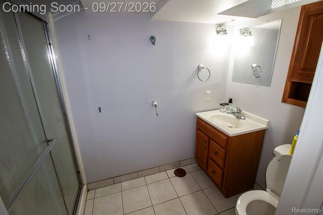 2797 English Dr Drive, Troy, MI 48085
