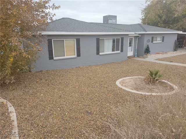1990 Liston Avenue, Logandale, NV 89021