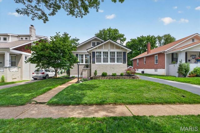 819 Brownell Avenue, Glendale, MO 63122