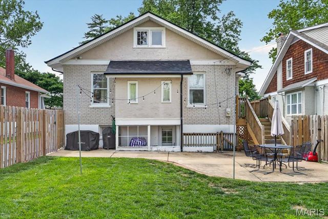 819 Brownell Avenue, Glendale, MO 63122