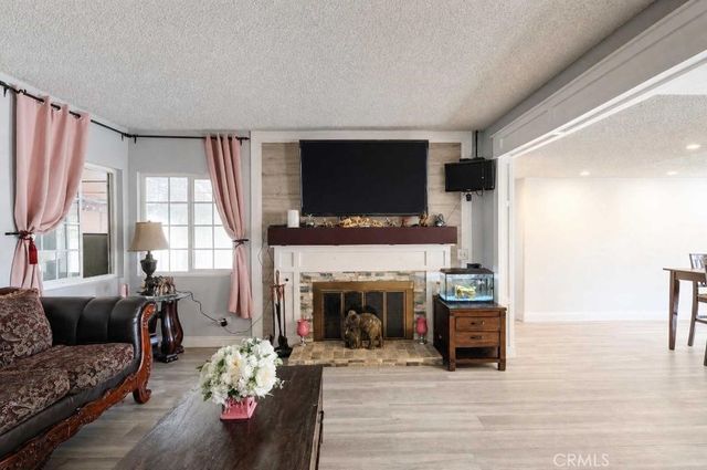 502 E Camile, Santa Ana, CA 92701