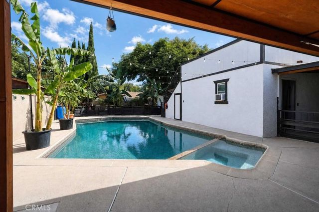 502 E Camile, Santa Ana, CA 92701