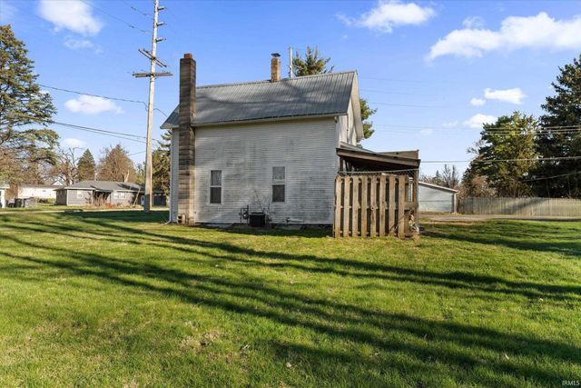 1101 N Huntington Street, Syracuse, IN 46567