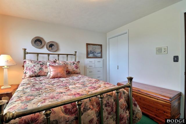 1935 E Bramblewood Lane, Fremont, NE 68025