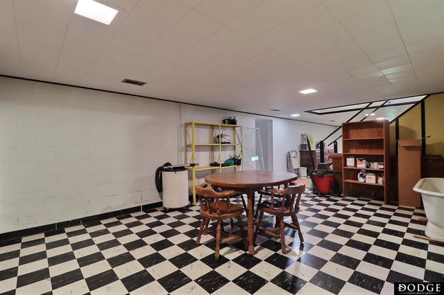 1935 E Bramblewood Lane, Fremont, NE 68025