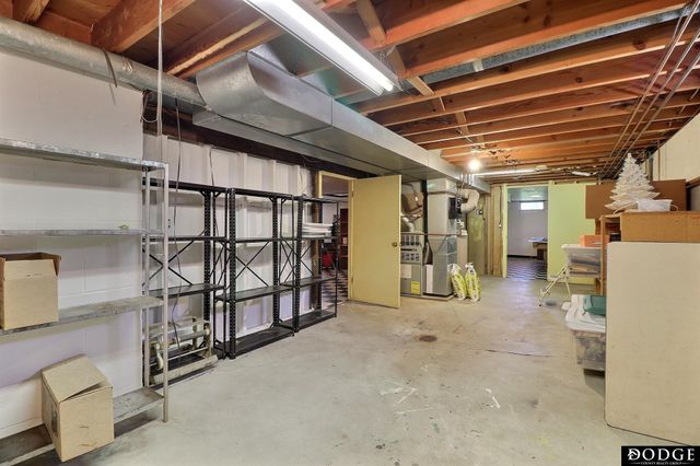 1935 E Bramblewood Lane, Fremont, NE 68025