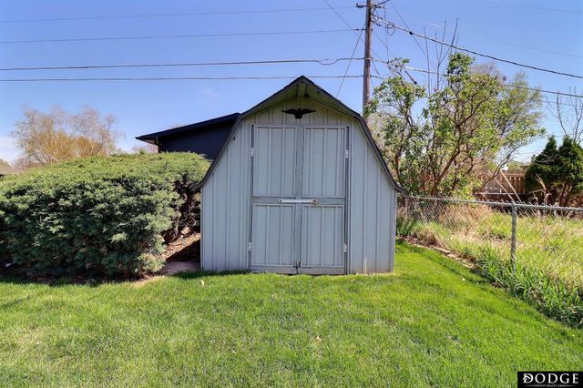 1935 E Bramblewood Lane, Fremont, NE 68025