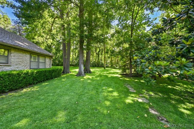 3898 E 72nd Street, Tulsa, OK 74136