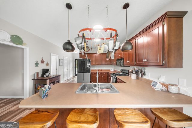16658 Old River Road N, Statesboro, GA 30461