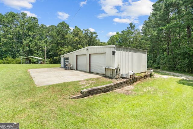 16658 Old River Road N, Statesboro, GA 30461