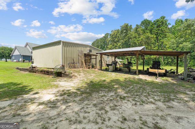 16658 Old River Road N, Statesboro, GA 30461