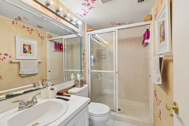306 Knotty Pine Circle A-2, Greenacres, FL 33463