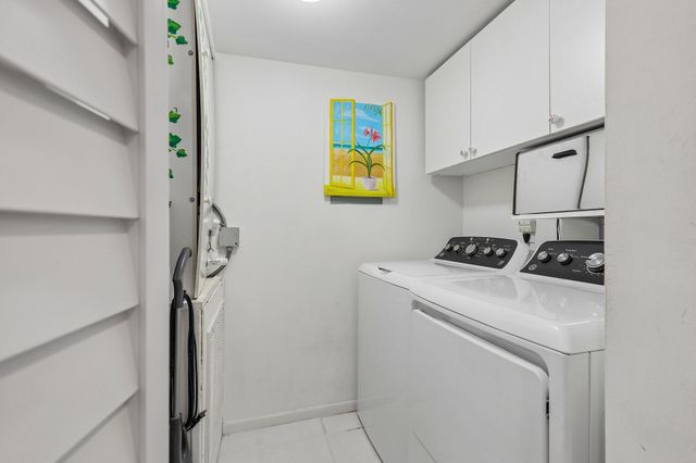 306 Knotty Pine Circle A-2, Greenacres, FL 33463