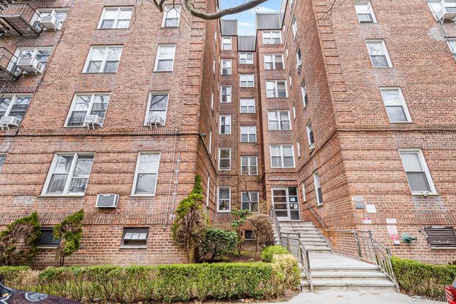 2552 E 7th Street 2J, Brooklyn, NY 11235