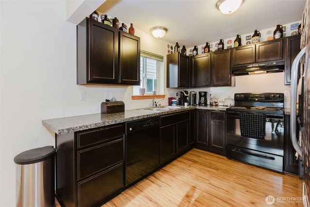 281 Maltese Court, Port Orchard, WA 98366