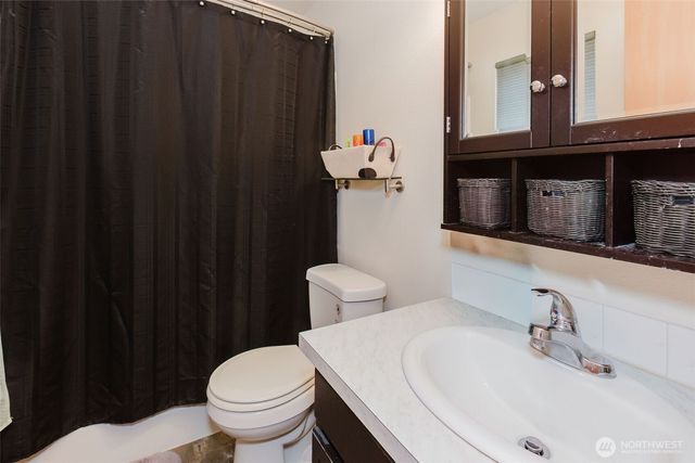 281 Maltese Court, Port Orchard, WA 98366