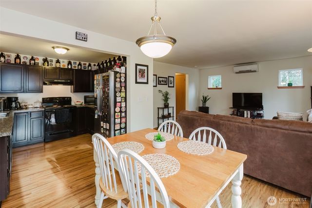 281 Maltese Court, Port Orchard, WA 98366