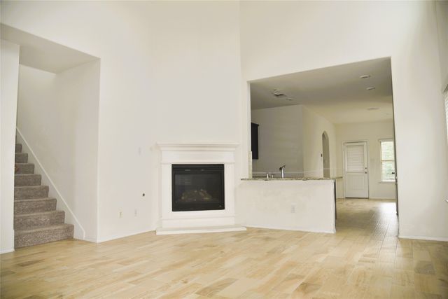 1405 Acmite Avenue, Cross Roads, TX 76227