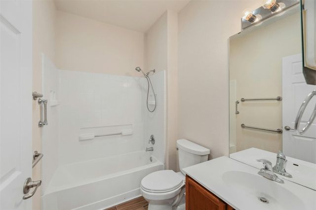 104 Honey Creek TRL, Georgetown, TX 78633