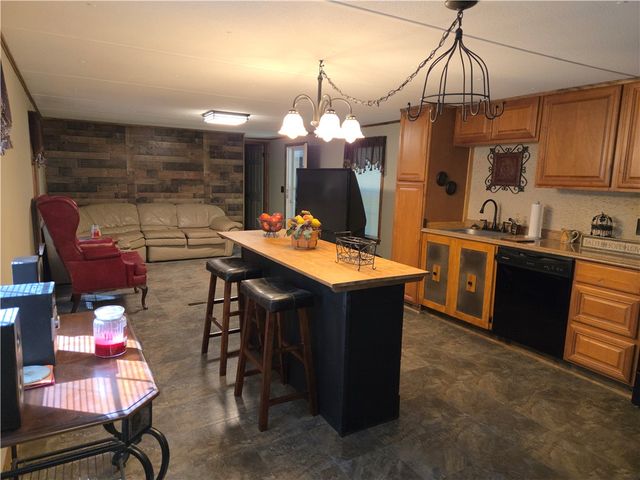 238 Forest Lane, Starr, SC 29684