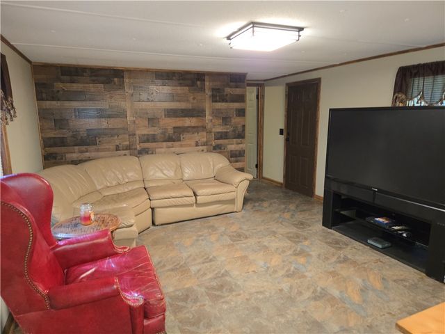 238 Forest Lane, Starr, SC 29684