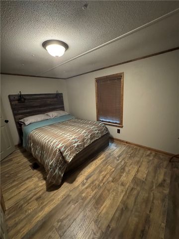 238 Forest Lane, Starr, SC 29684