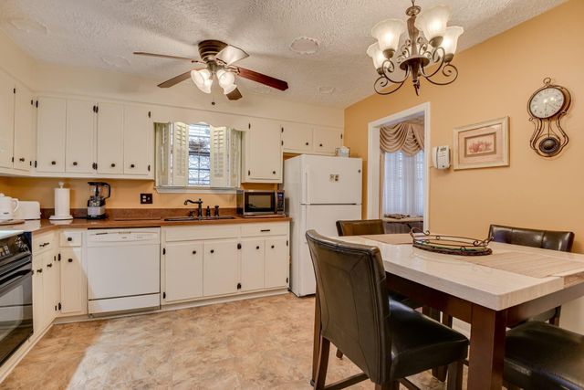 2104 Oakleaf Way, Augusta, GA 30906