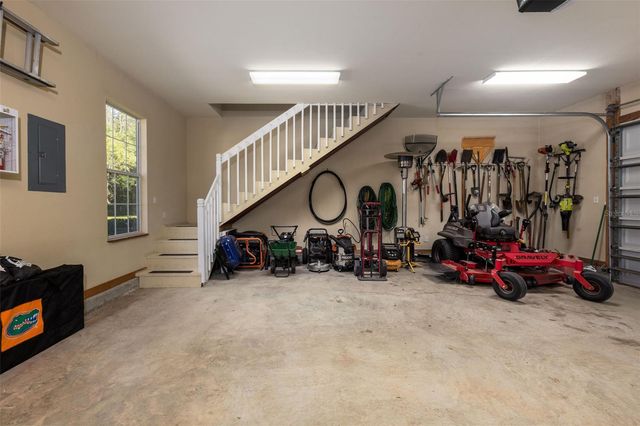 19103 NW 72ND AVENUE, Alachua, FL 32615