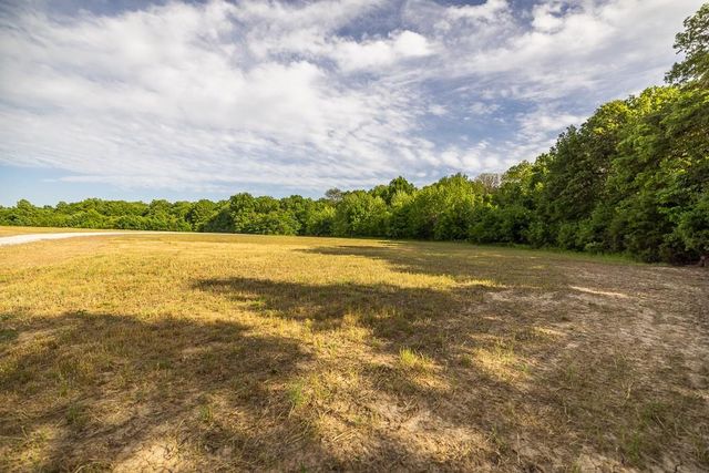 Tract A NE 900th Road, Knob Noster, MO 65336