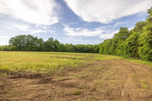 Tract A NE 900th Road, Knob Noster, MO 65336