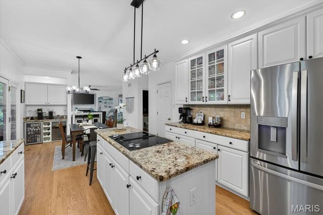17821 Wilderness Cliff Court, Wildwood, MO 63005