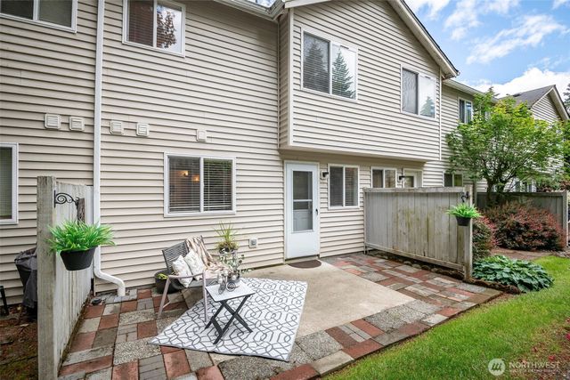 5714 99th Street Ct E, Puyallup, WA 98373