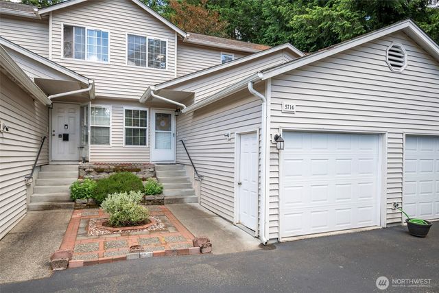 5714 99th Street Ct E, Puyallup, WA 98373