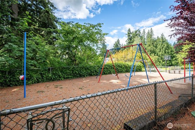 5714 99th Street Ct E, Puyallup, WA 98373