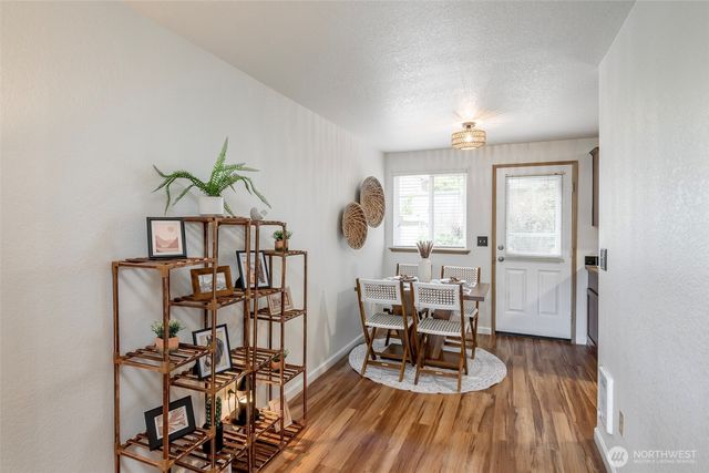 5714 99th Street Ct E, Puyallup, WA 98373