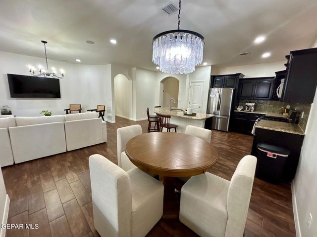 7349 Skyrocket Drive Drive, El Paso, TX 79911