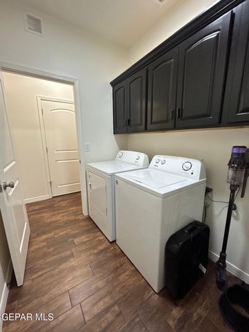 7349 Skyrocket Drive Drive, El Paso, TX 79911