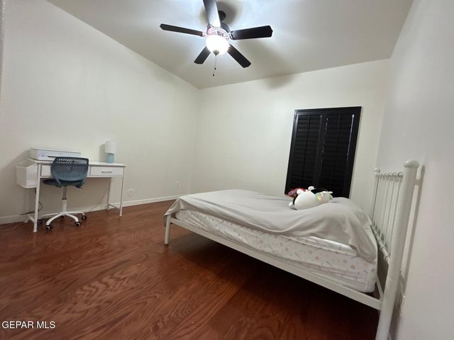 7349 Skyrocket Drive Drive, El Paso, TX 79911