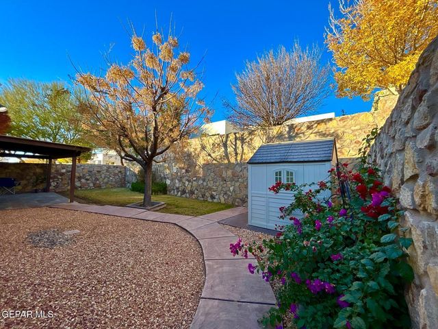 7349 Skyrocket Drive Drive, El Paso, TX 79911