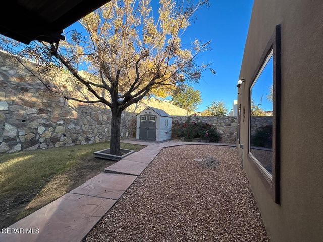 7349 Skyrocket Drive Drive, El Paso, TX 79911