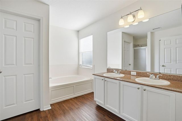 12639 LONGCREST DRIVE, Riverview, FL 33579