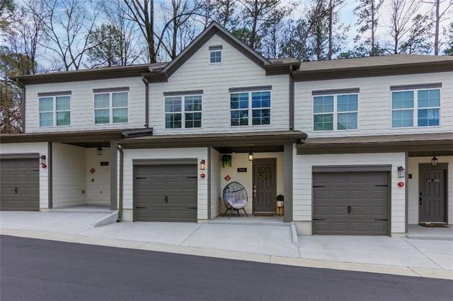 2913 Ilir Manor NW, Atlanta, GA 30318