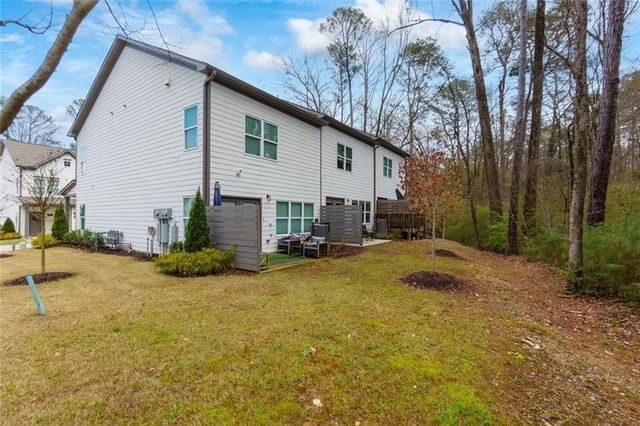 2913 Ilir Manor NW, Atlanta, GA 30318