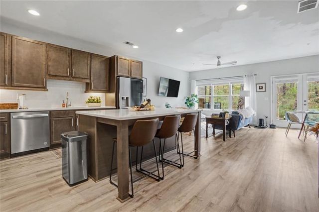 2913 Ilir Manor NW, Atlanta, GA 30318