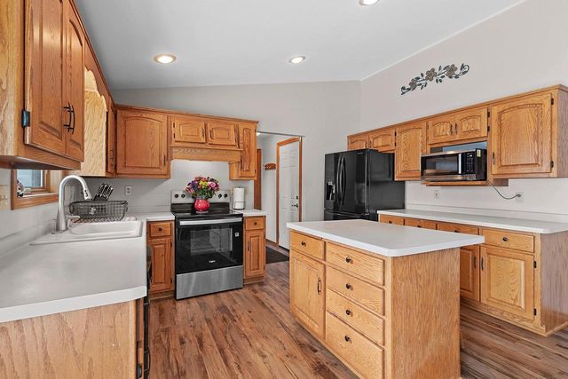 N1224 BOBWHITE DRIVE, Greenville, WI 54942