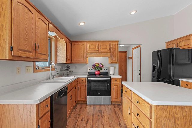 N1224 BOBWHITE DRIVE, Greenville, WI 54942