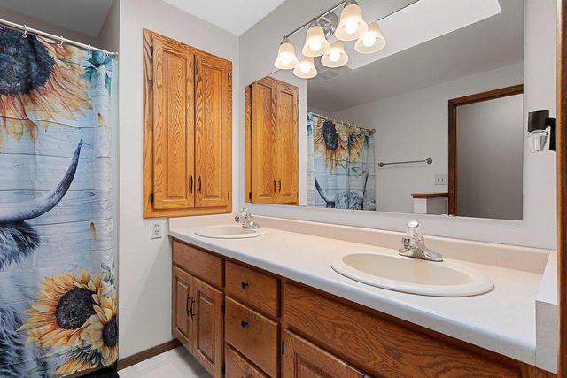 N1224 BOBWHITE DRIVE, Greenville, WI 54942
